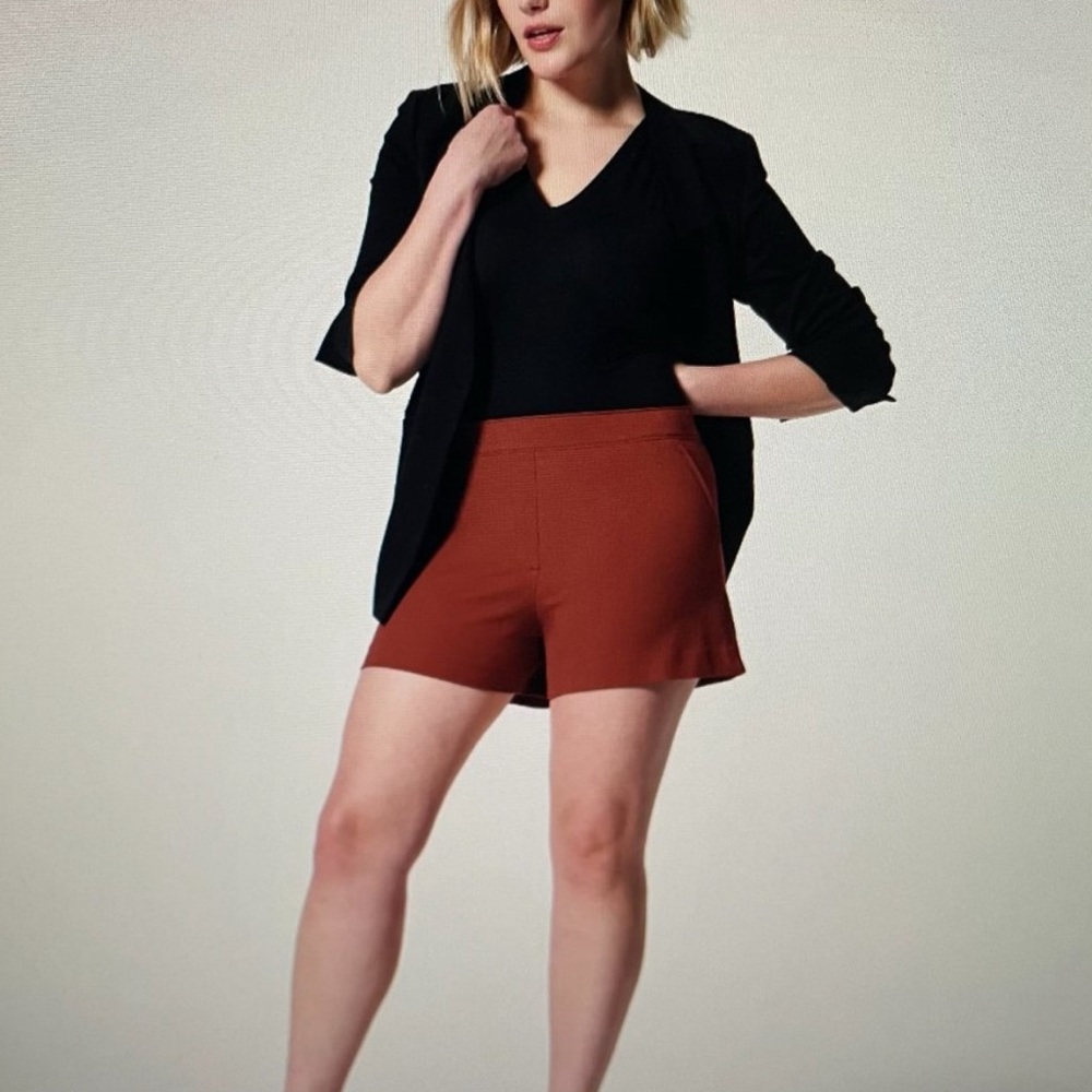 SPANX On-The-Go pull on shorts in Bronze Glow size XL